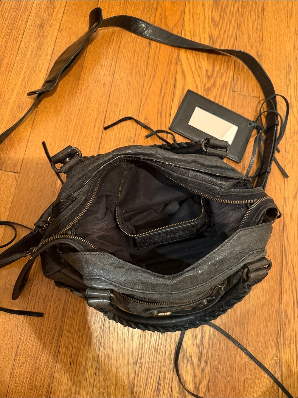 Balenciaga 100% authentic Black Town City Bag with crossbody strap & mirror - Picture 5 of 10